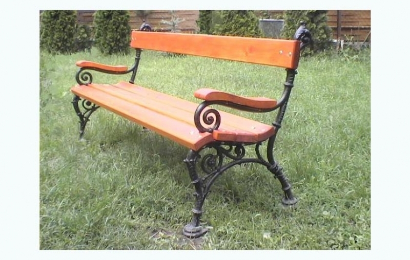 Bench 'MAV'